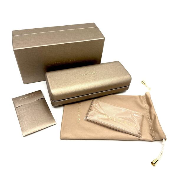 New, BVLGARI Sunglasses Roma BV40038I 01A Authentic - Picture 12 of 12